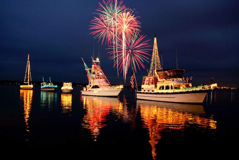 Orange County Alumni Holiday Boat Parade