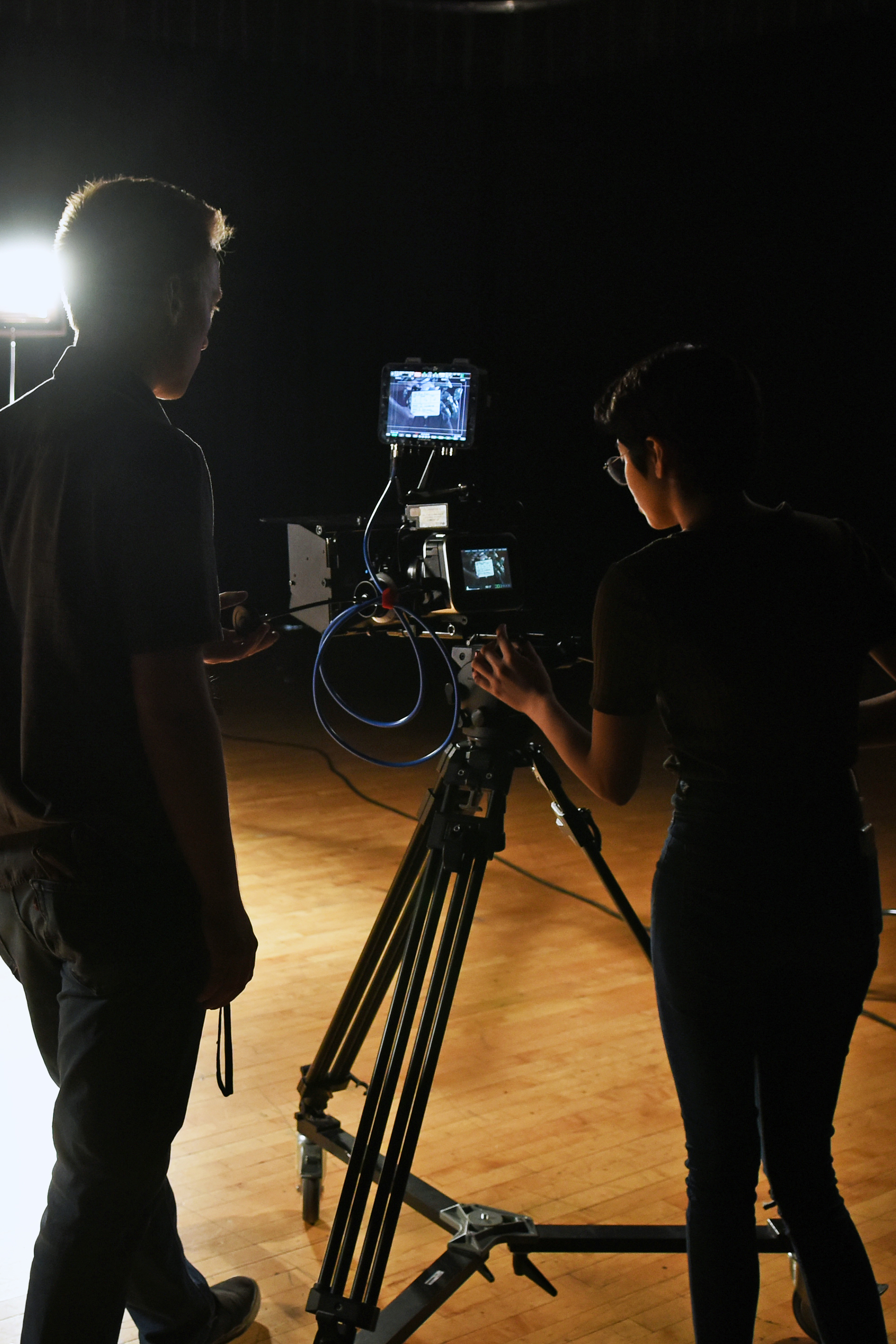 Students film at Sun Studios of Arizona.