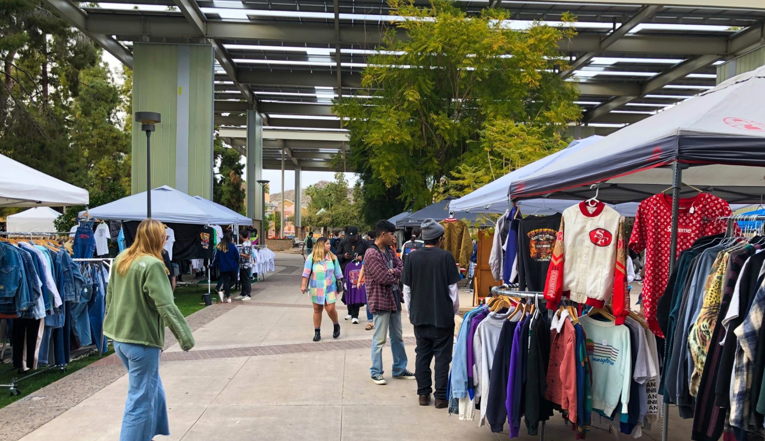 Earth Month University Street Market