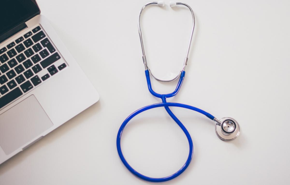 Image of laptop and stethoscope 