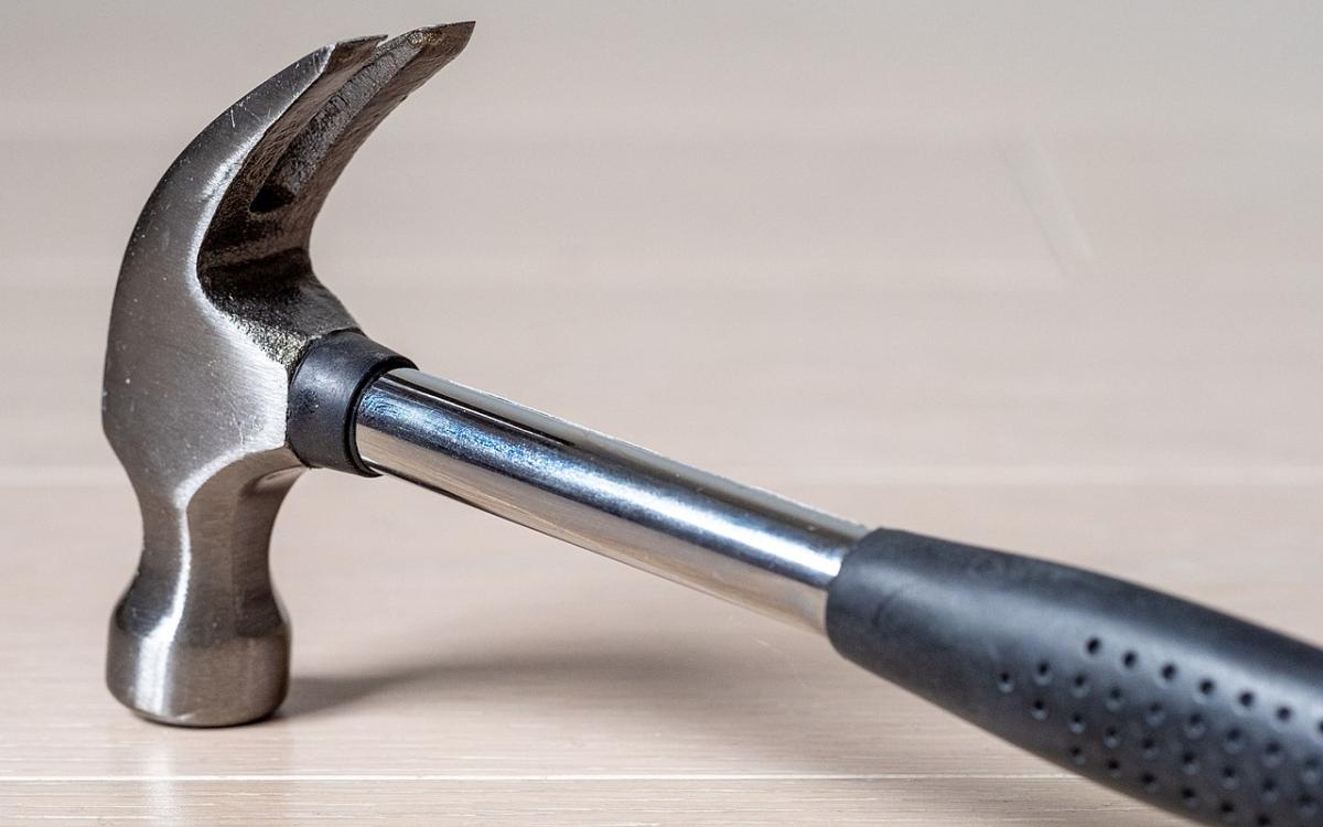 Image of a hammer credit Ajay Suresh on Wikimedia Commons. Used under CC 2.0