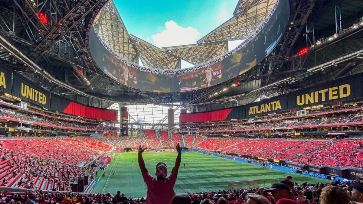 mercedes benz stadium tailgate